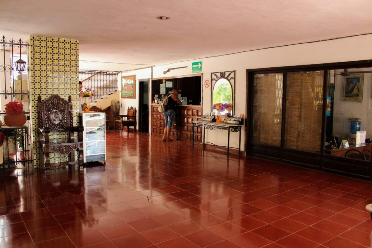 Hotel San Clemente Valladolid  Exteriör bild