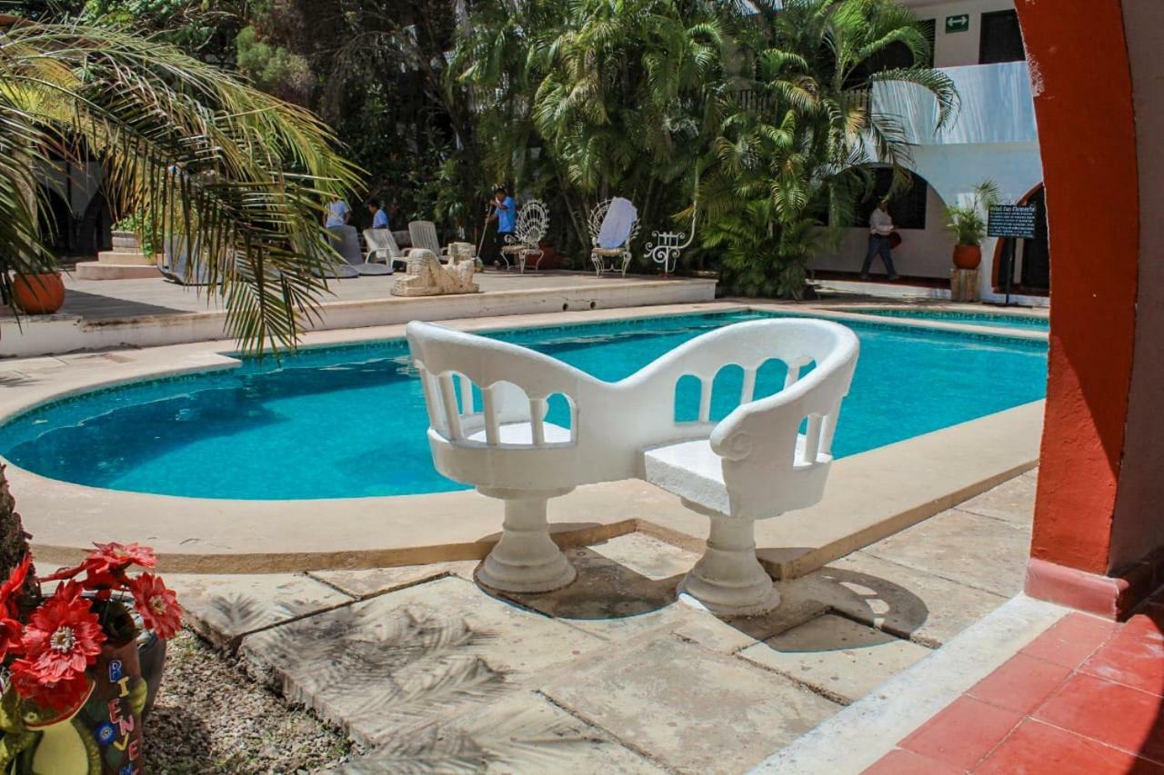 Hotel San Clemente Valladolid  Exteriör bild